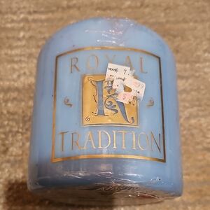 Royal Traditional - Blue Candle